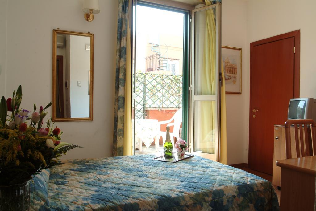Hotel Tirreno Roma Camera foto