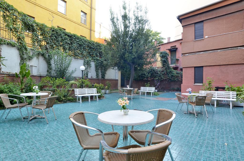 Hotel Tirreno Roma Esterno foto
